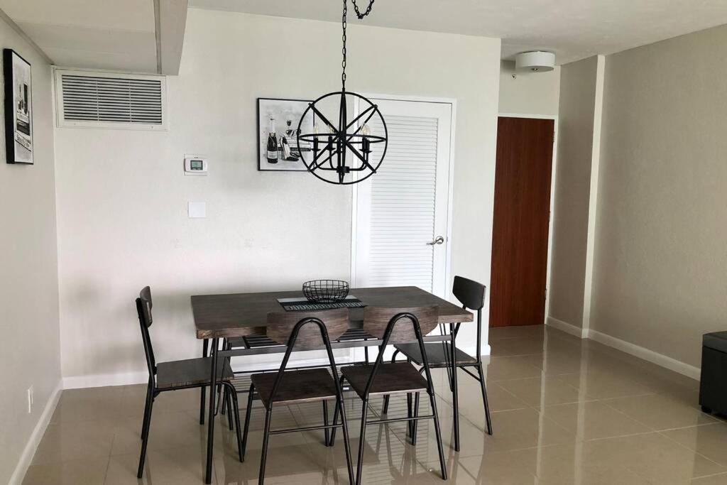Spacious 1Br On The Beach, The Tides, Hollywood,Fl Εξωτερικό φωτογραφία